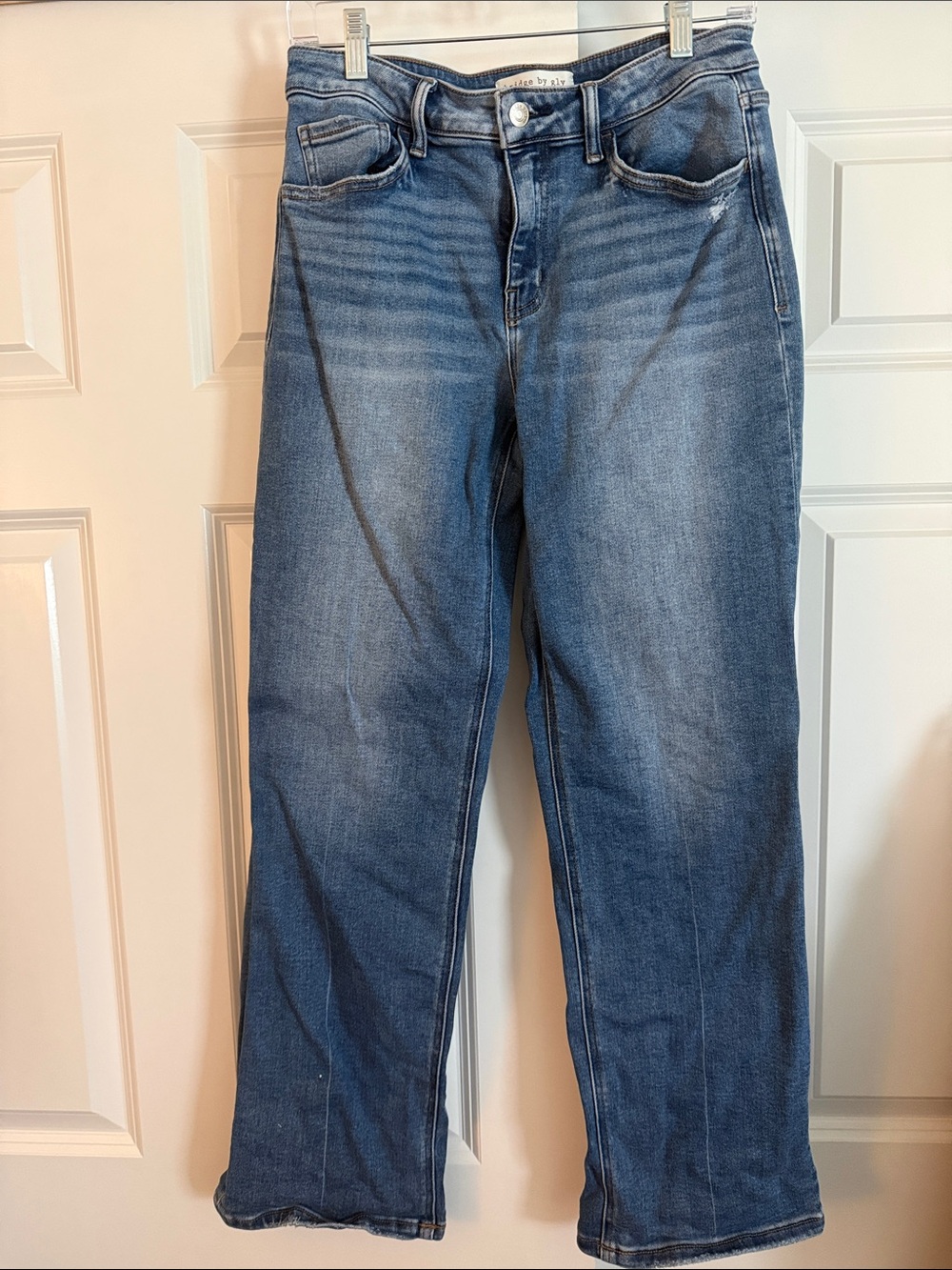 Classic Women’s  Blue Straight-Leg Jeans